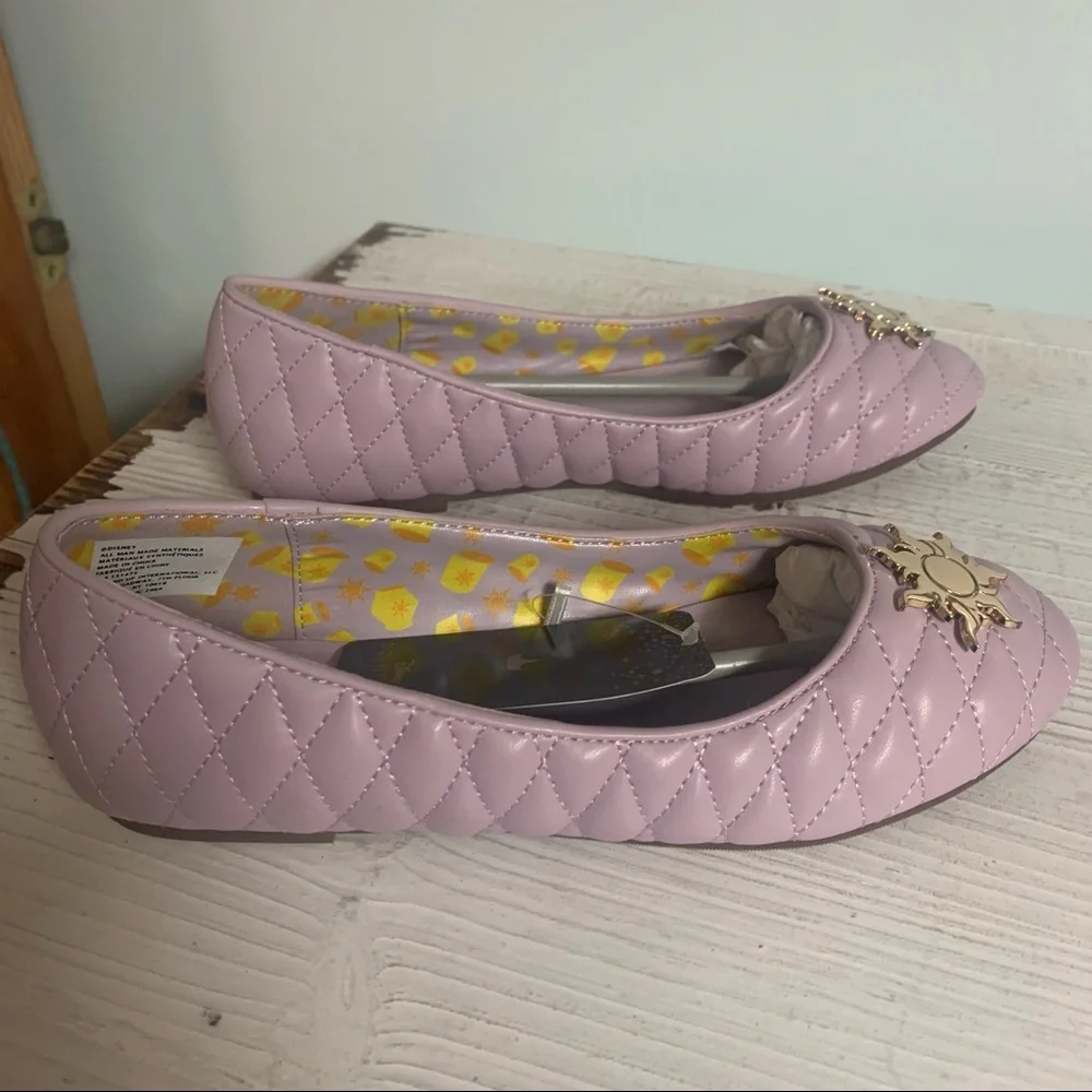 DISNEY HOT TOPIC Tangled “Gleam and Glow” Quilted Rapunzel FLATS! - Picture 9 of 14